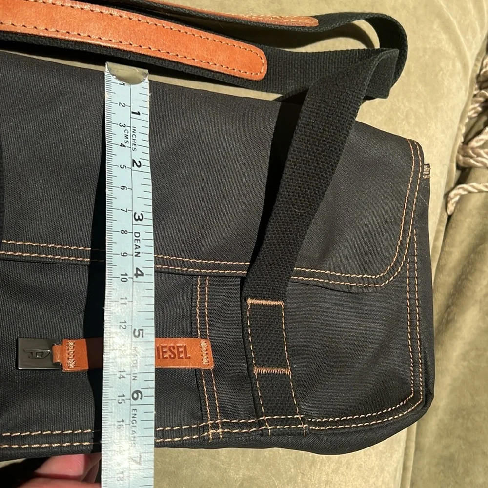 Diesel Grey Nylon with Leather Accent Shoulder Purse 💖🤩 - Picture 11 of 14